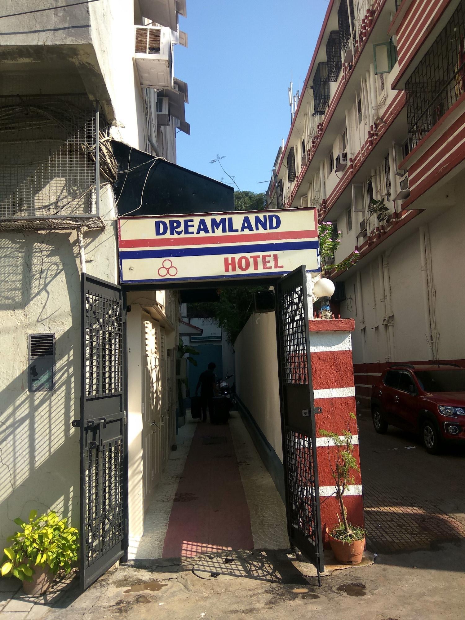 Super Oyo Hotel Dreamland Mumbai Exterior photo